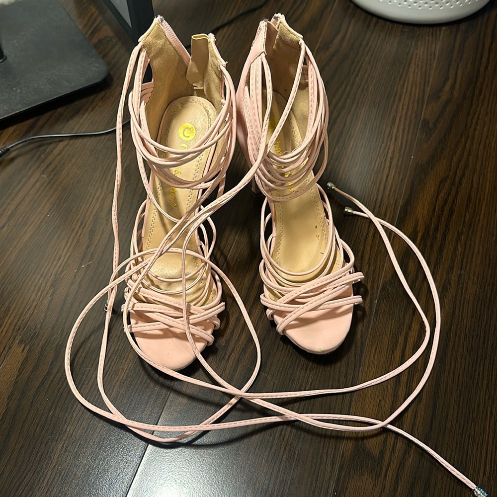 Pink Chase & Chloe  strappy heels
